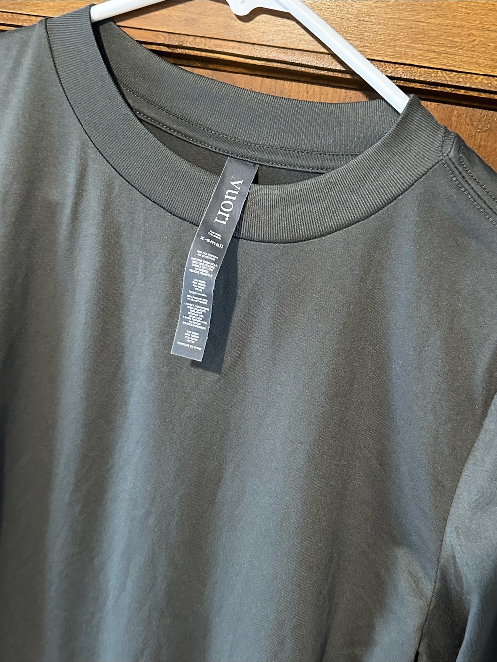 Vuori Women’s Daydream Crew Long Sleeve Performance Top